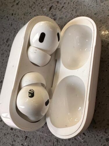 Apple AirPods Pro 2nd Generation With MagSafe Charging Case - New Year Big Savings photo review