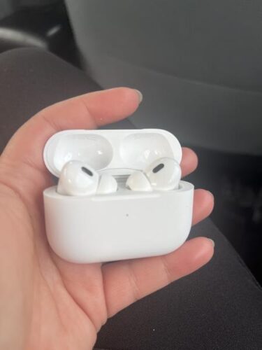 Apple AirPods Pro 2nd Generation With MagSafe Charging Case - New Year Big Savings photo review