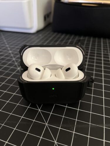 Apple AirPods Pro 2nd Generation With MagSafe Charging Case - New Year Big Savings photo review