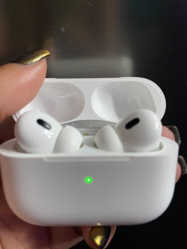 Apple AirPods Pro 2nd Generation With MagSafe Charging Case - New Year Big Savings photo review