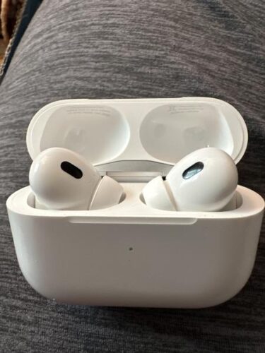 Apple AirPods Pro 2nd Generation With MagSafe Charging Case - New Year Big Savings photo review