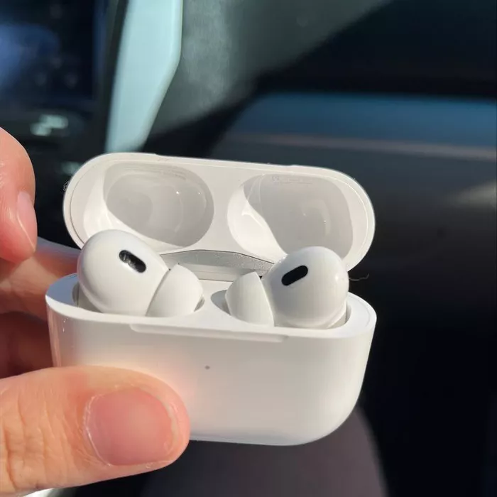 Apple AirPods Pro 2nd Generation With MagSafe Charging Case - New Year Big Savings photo review