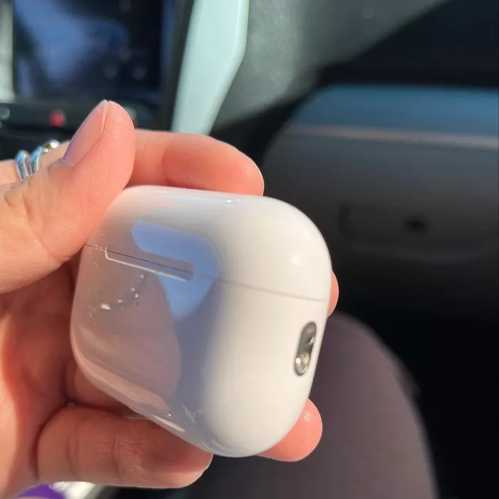 Apple AirPods Pro 2nd Generation With MagSafe Charging Case - New Year Big Savings photo review