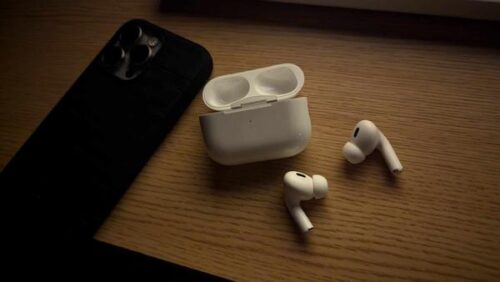 Apple AirPods Pro 2nd Generation With MagSafe Charging Case - New Year Big Savings photo review