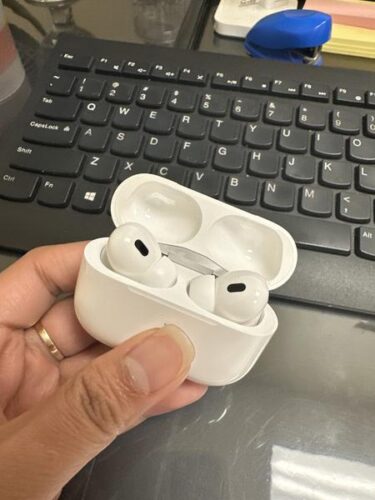 Apple AirPods Pro 2nd Generation With MagSafe Charging Case - New Year Big Savings photo review