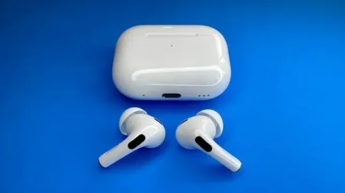 Apple AirPods Pro 2nd Generation With MagSafe Charging Case - New Year Big Savings photo review